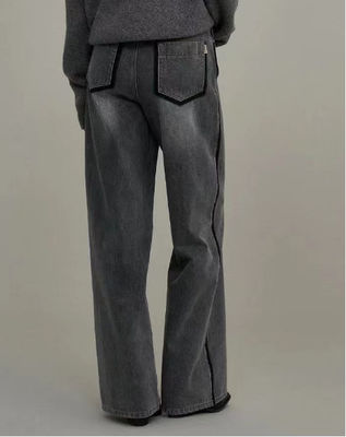 Loose-fit wide-leg design with a mid-high waist