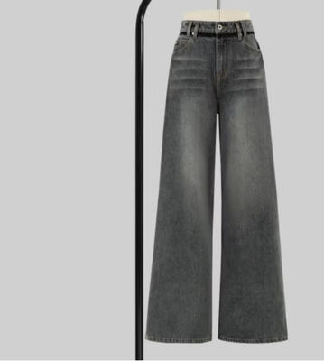 Loose-fit wide-leg design with a mid-high waist