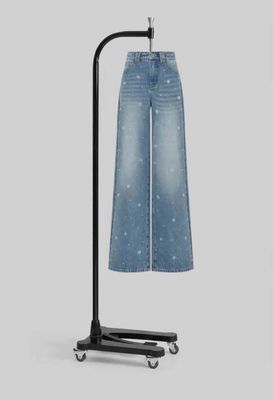 High Waisted Wide Leg Jeans For A Classic And Flattering Silhouette