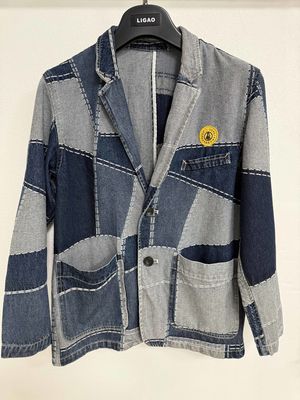 Trendy Jacquard Elements Denim Blazer For A Bold And Stylish Look