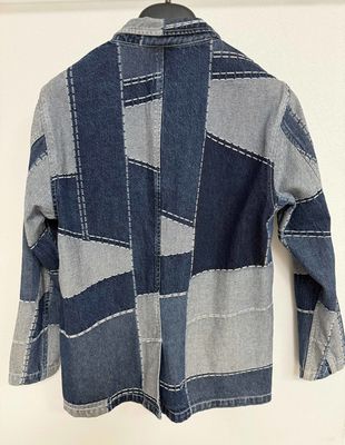 Trendy Jacquard Elements Denim Blazer For A Bold And Stylish Look
