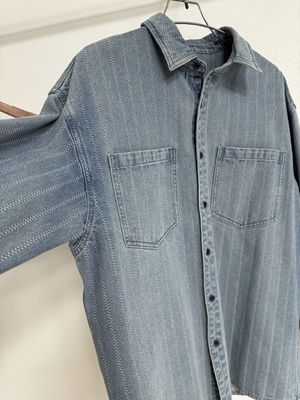 Vintage denim shirt with stylish jacquard patterns